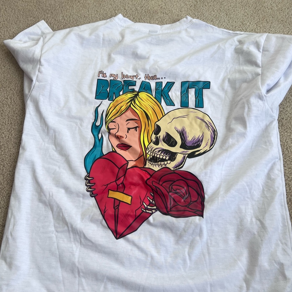 shirt - Picture 2 of 2